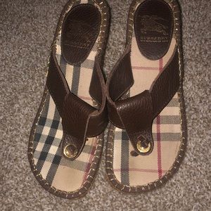 Burberry brown leather sandals